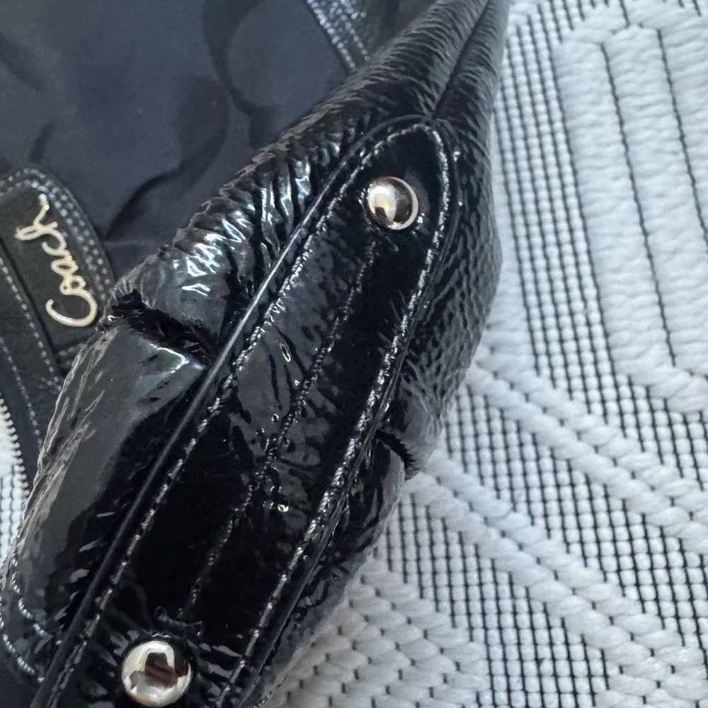 Coach Black Signature Canvas and Patent Leather Shoulder Bag​​